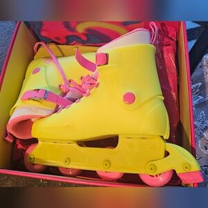 Barbie impala roller blades
